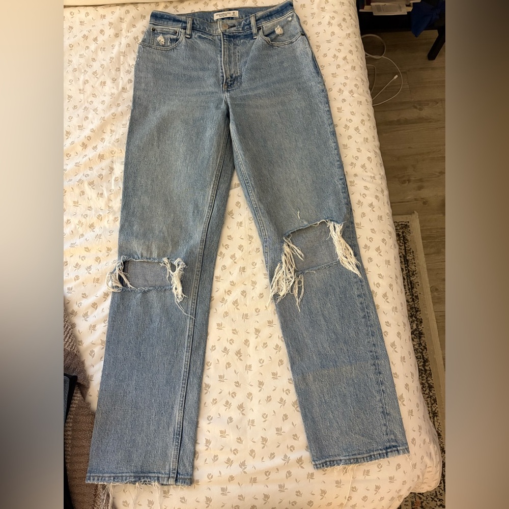 Abercrombie & Fitch Light Blue Distressed Straight Jeans